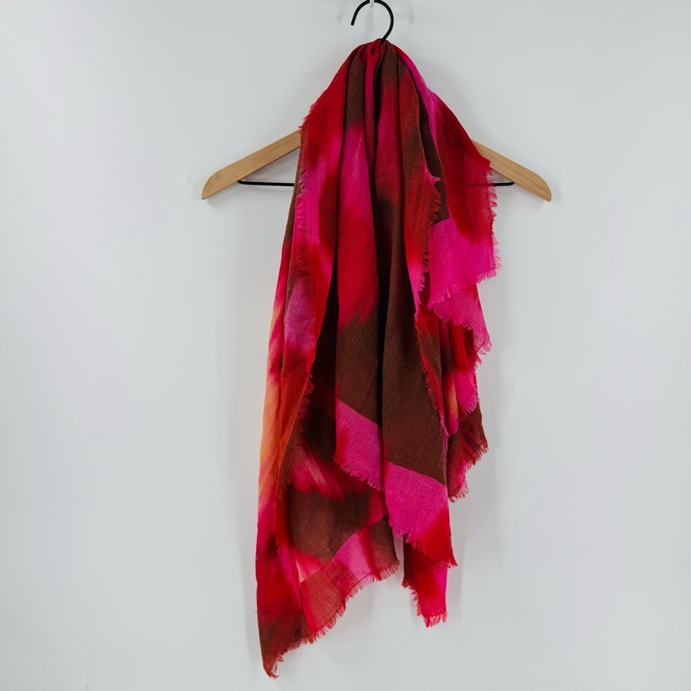CLEARANCE Nordstrom NWT Pink Brown‎ Pink Rose Artistic Spots Scarf Tissue Weight - Picture 2 of 8